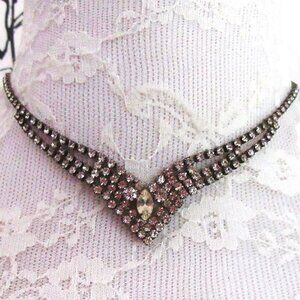 Vintage clear rhinestone chevron V necklace choker - super sparkling!!